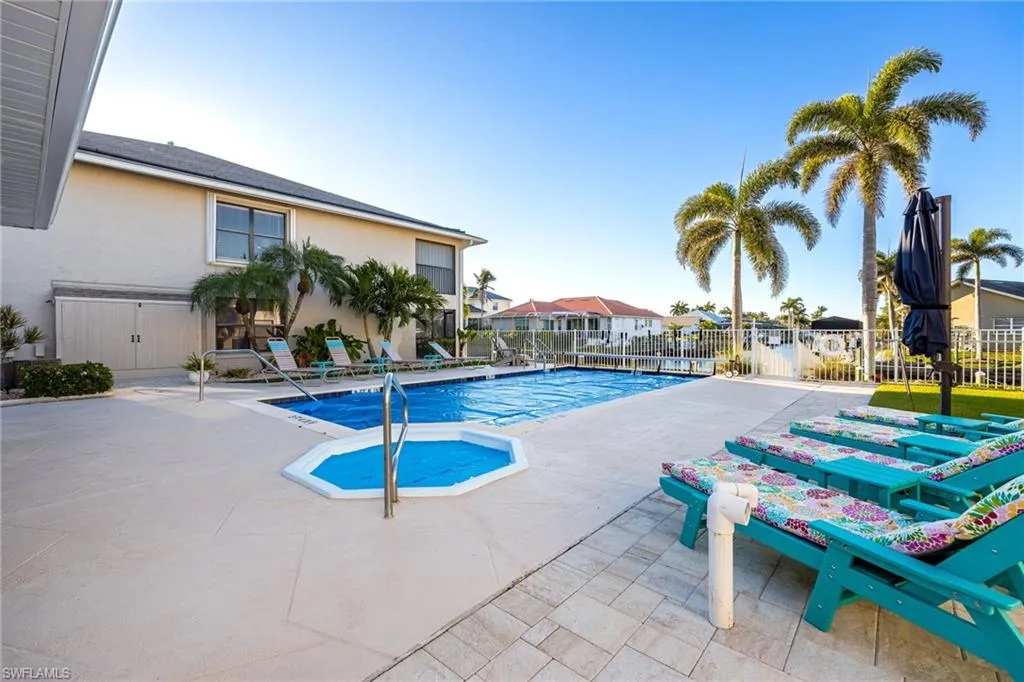 912 48th TER, Cape Coral, FL 33914,225028728