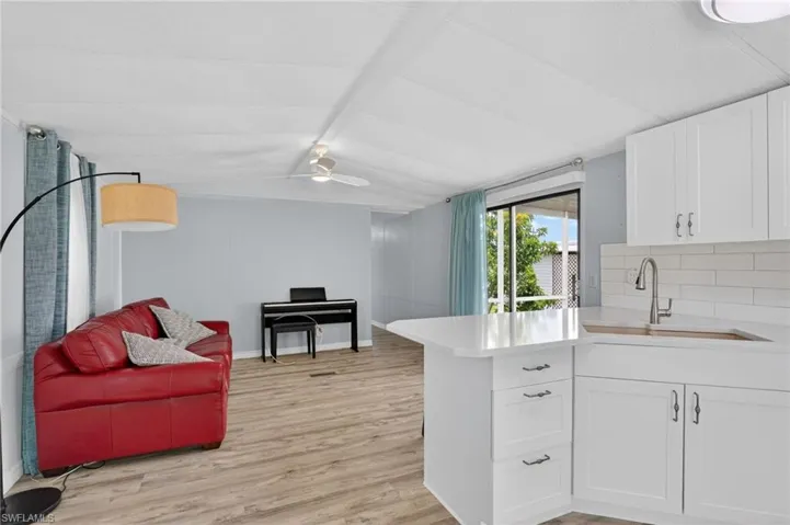 221 Grassy Key Ln, Naples, Florida 34114