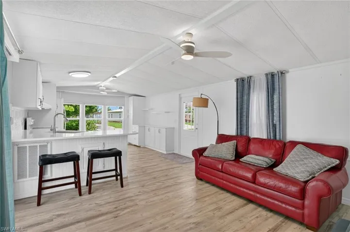 221 Grassy Key Ln, Naples, Florida 34114