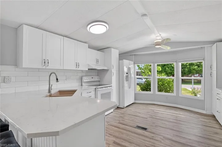 221 Grassy Key Ln, Naples, Florida 34114