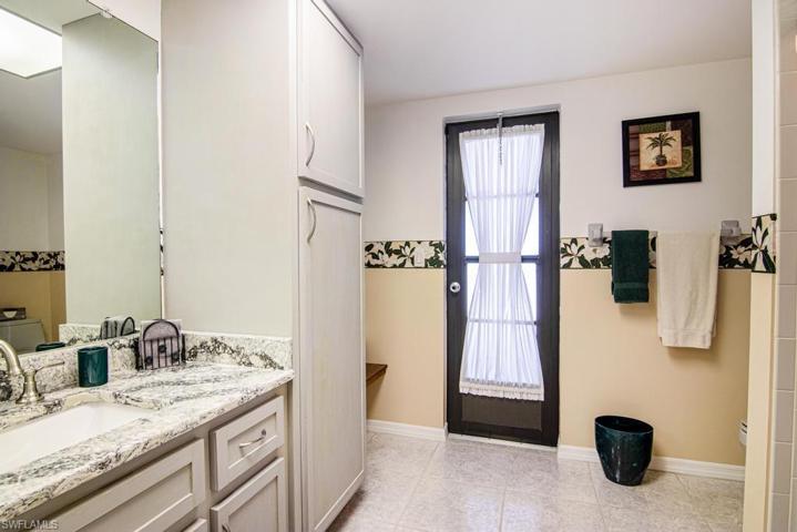 Second full Bathroom has pool access.