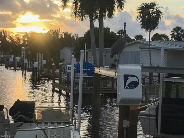 Did we mention Gorgeous sunset views?