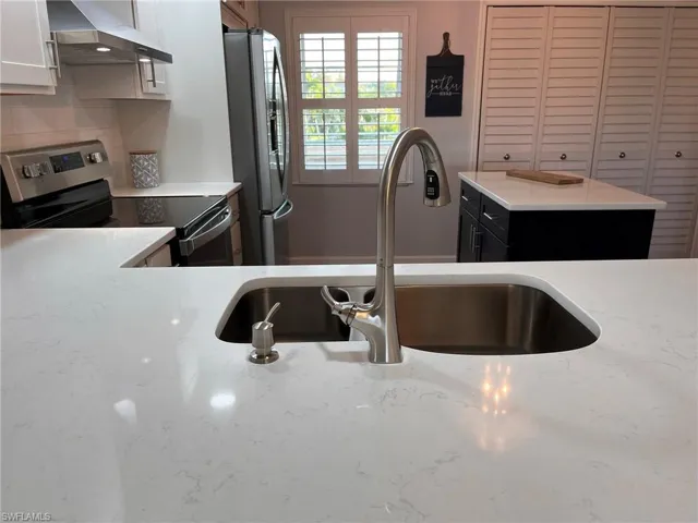 4116 Se 19th Ave # 202, Cape Coral Fl 33904