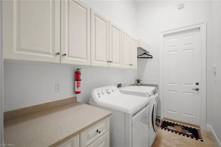 7620 Palmer Ct, Naples, Florida 34113