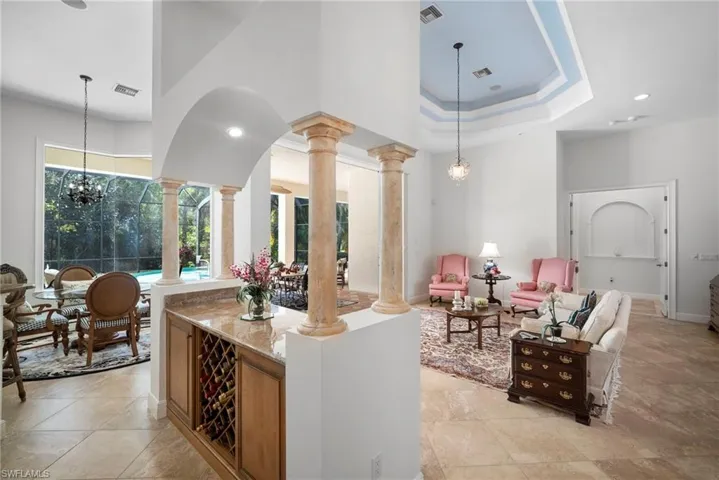 7620 Palmer Ct, Naples, Florida 34113
