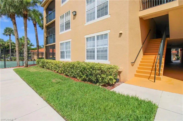 8659 River Homes Ln 1108, Bonita Springs, Florida 34135