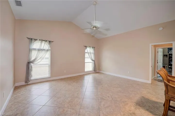 1722 Se 2nd St, Cape Coral, Florida 33990