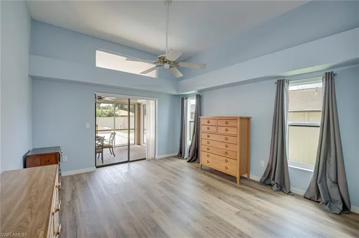 1722 Se 2nd St, Cape Coral, Florida 33990