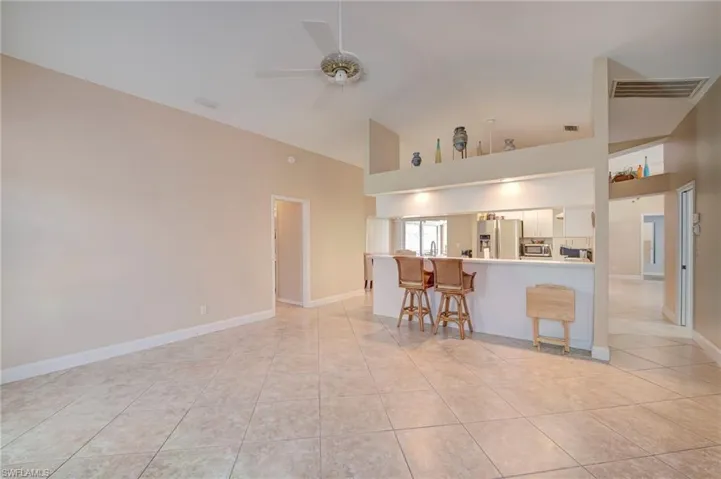 1722 Se 2nd St, Cape Coral, Florida 33990