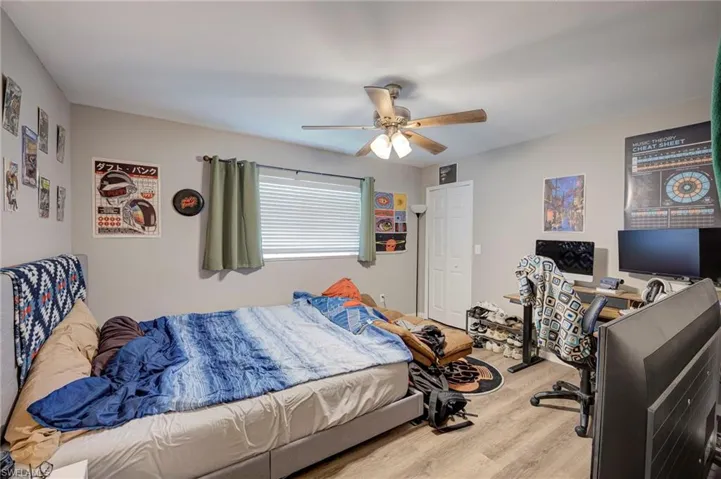 1722 Se 2nd St, Cape Coral, Florida 33990