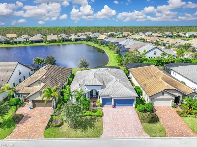 Executive Waterfront Lot