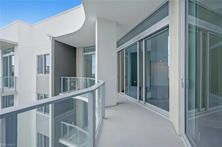 1950 Mayfair St Ph8, Naples, Florida 34104
