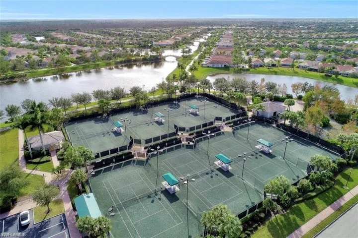28025 Umiak Ct, Bonita Springs, Florida 34135