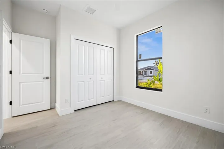 2232 Nw 7th St, Cape Coral Fl 33993