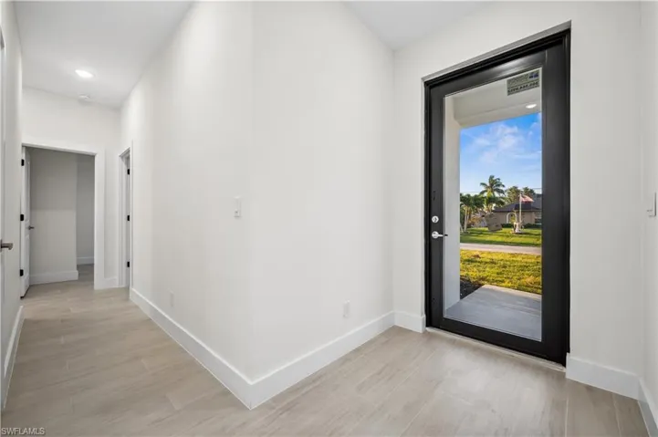 2232 Nw 7th St, Cape Coral Fl 33993