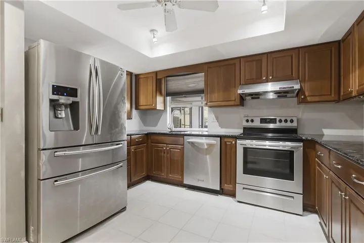 9753 Maplecrest Cir, Lehigh Acres, Florida 33936