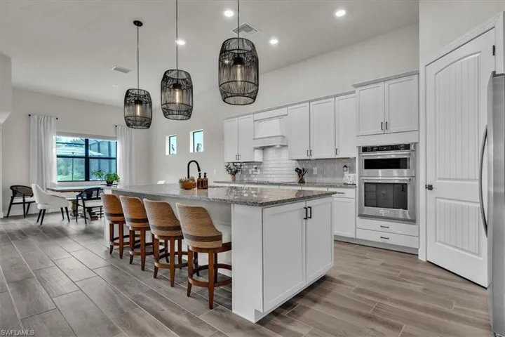 Kitchen/dining