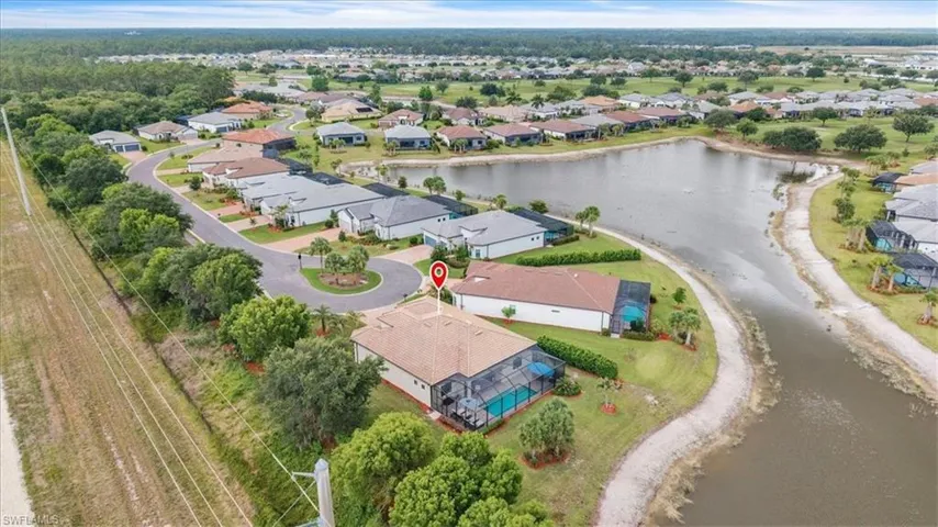 2937  Sagittaria  LN, Alva, FL 33920