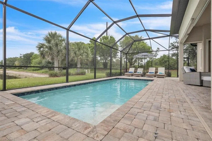 2937  Sagittaria  LN, Alva, FL 33920
