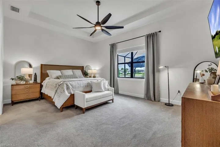 2937  Sagittaria  LN, Alva, FL 33920