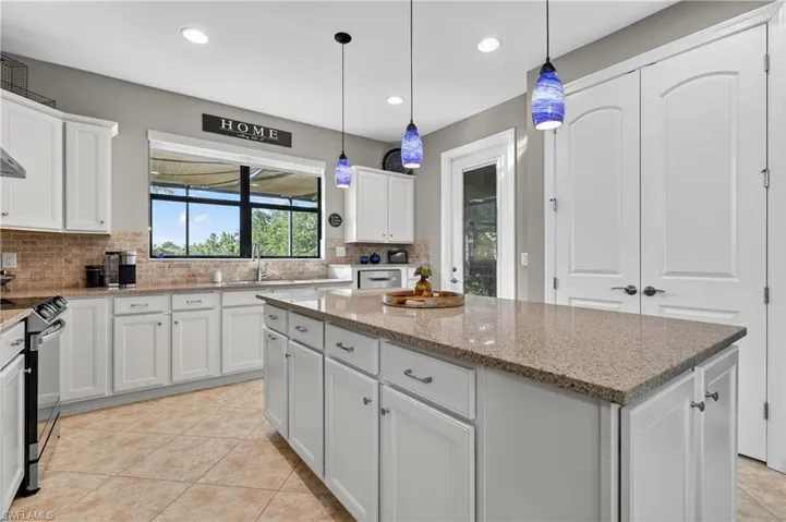 10979  Glenhurst  ST, Fort Myers, FL 33913