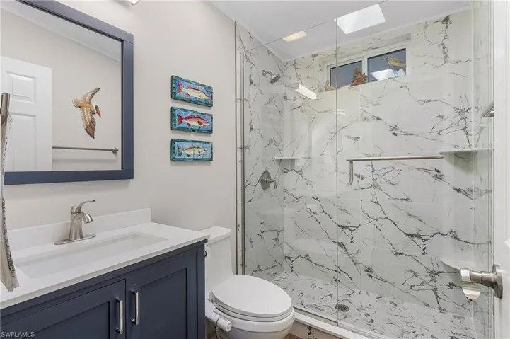 Newly remodeled guest bath.