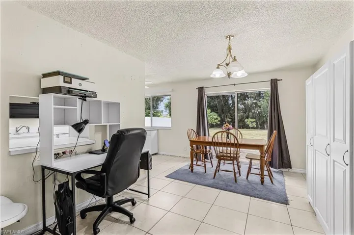 1718 Ne 7th Ter, Cape Coral, Florida 33909