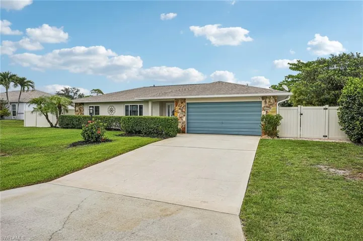 26925 Piva Ct, Bonita Springs, Florida 34135