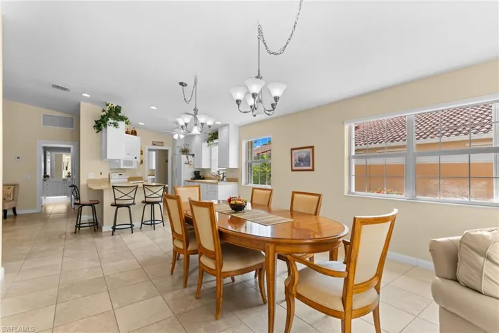 7620 Rozzini Ln, Naples, Florida 34114