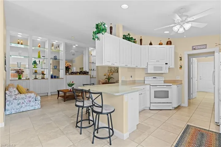 7620 Rozzini Ln, Naples, Florida 34114