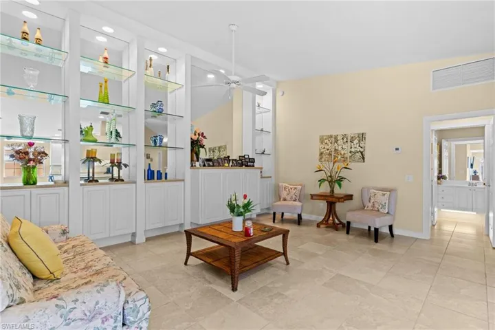 7620 Rozzini Ln, Naples, Florida 34114