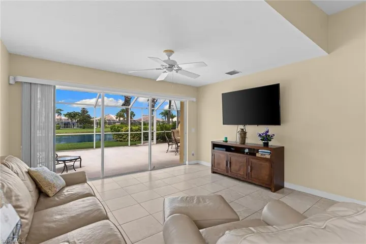 7620 Rozzini Ln, Naples, Florida 34114