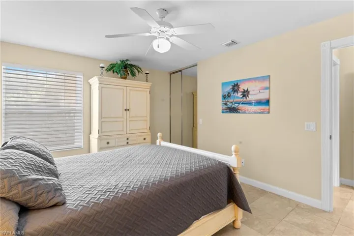 7620 Rozzini Ln, Naples, Florida 34114