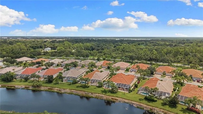 7620 Rozzini Ln, Naples, Florida 34114