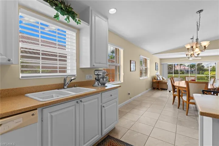 7620 Rozzini Ln, Naples, Florida 34114