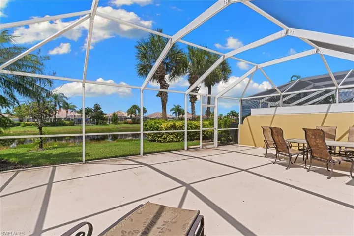 7620 Rozzini Ln, Naples, Florida 34114