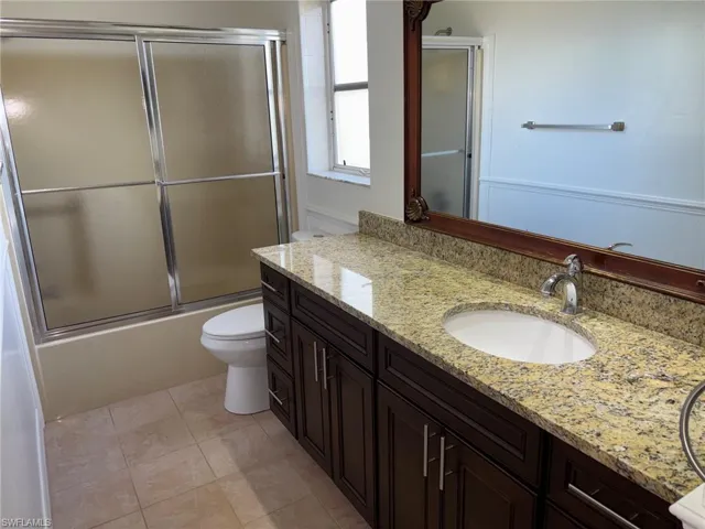 2nd Floor Bathroom next to Den