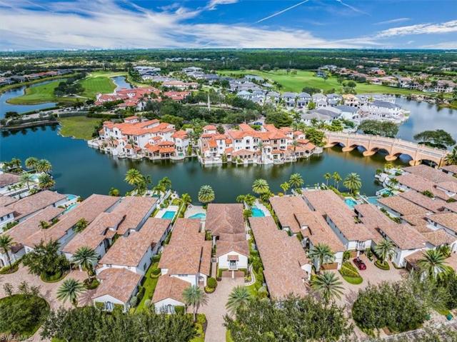 Aerial view of home facing West