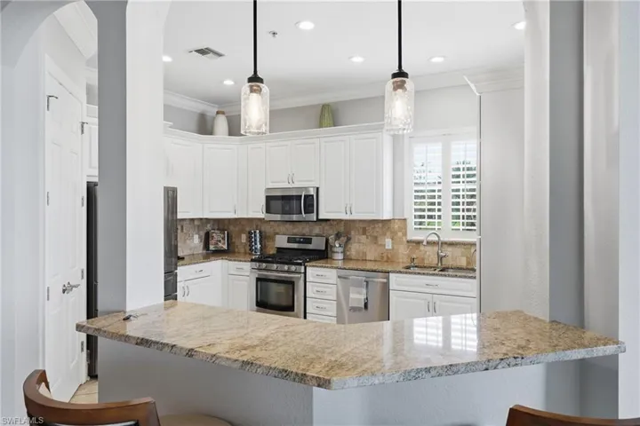 3191 Serenity Ct 201, Naples, Florida 34114