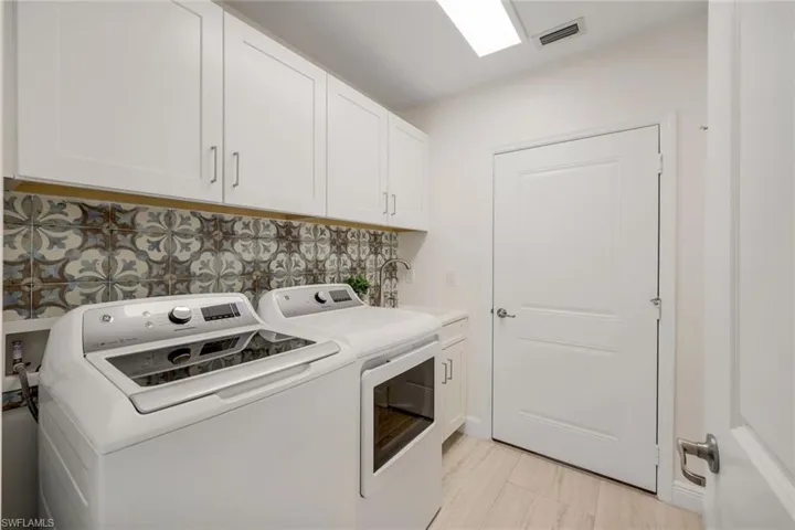 Laundry Room with Utility Tub