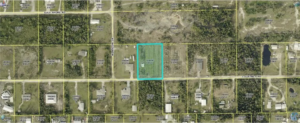Aerial map of property and surrounding area