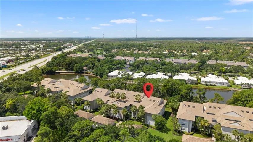 770 Waterford Dr 202, Naples, Florida 34113