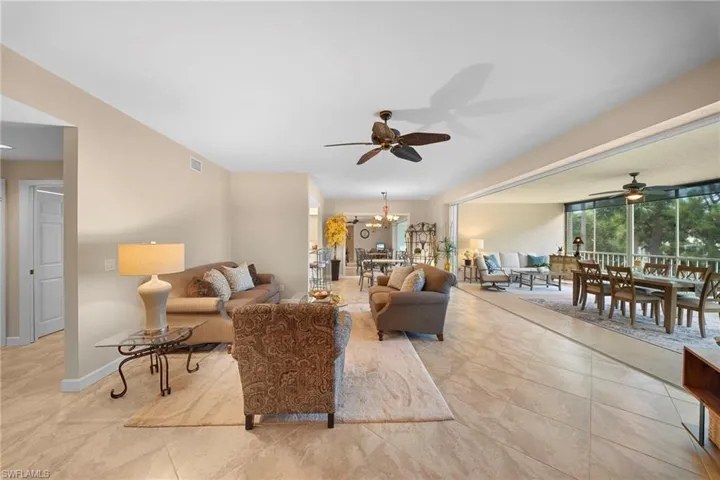 770 Waterford Dr 202, Naples, Florida 34113