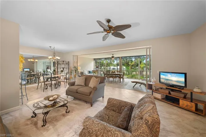 770 Waterford Dr 202, Naples, Florida 34113