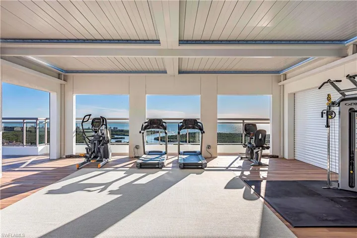 Tower 100 Roof Top Fitness