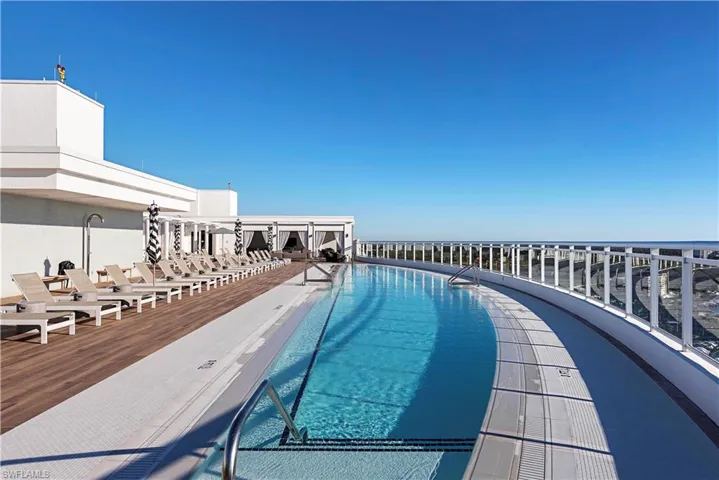 Tower 100 Roof Top Pool