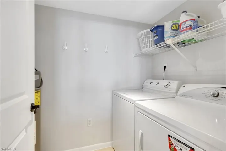 10420 Gulf Shore Dr 162, Naples, Florida 34108