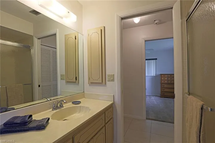 3925 Se 2nd Pl, Cape Coral, Florida 33904