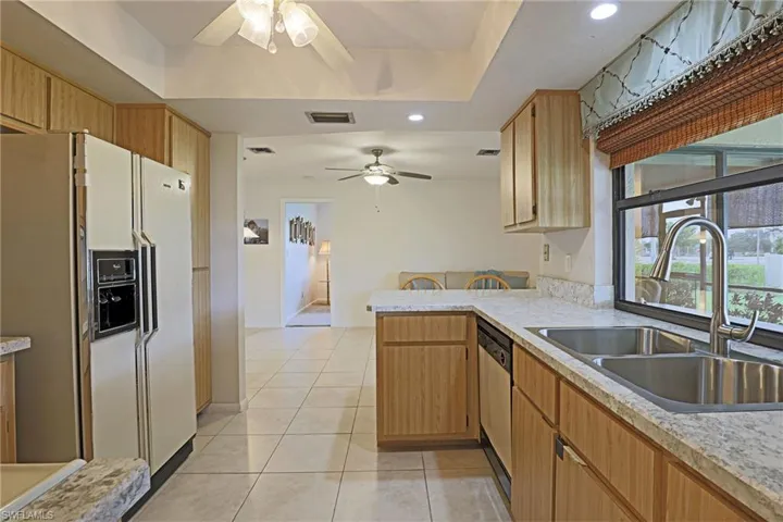3925 Se 2nd Pl, Cape Coral, Florida 33904