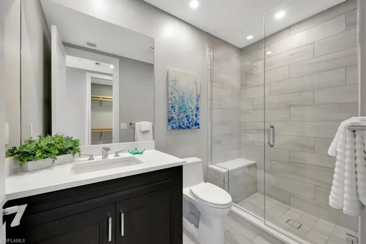 1130 3rd Ave S 512, Naples, Florida 34102